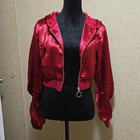 Forever 21 Jackets & Blazers - Cropped Jacket